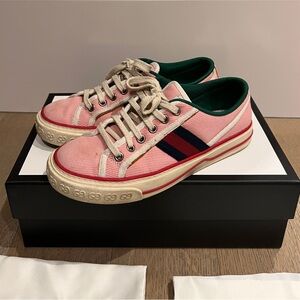 Gucci Tennis 1977 Low Top Sneakers